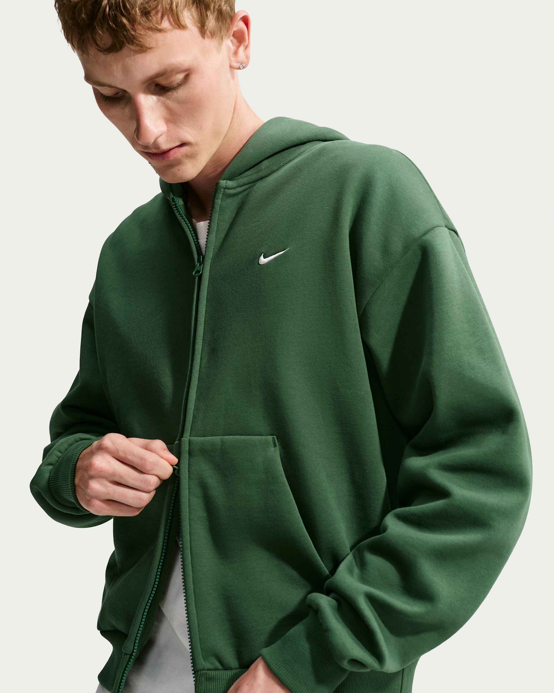Nike Solo Fleece Men's Full-Zip Hoodie. Nike.com